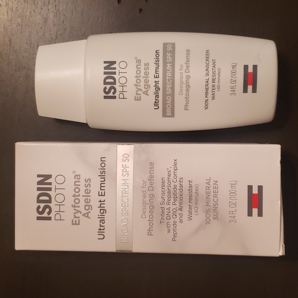 ISDIN PHOTO Eryfotona Ageless Ultalight Emulsion Broad Spec SPF 50